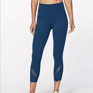 Lululemon Wunder Under Crop Scalloped Night Tide